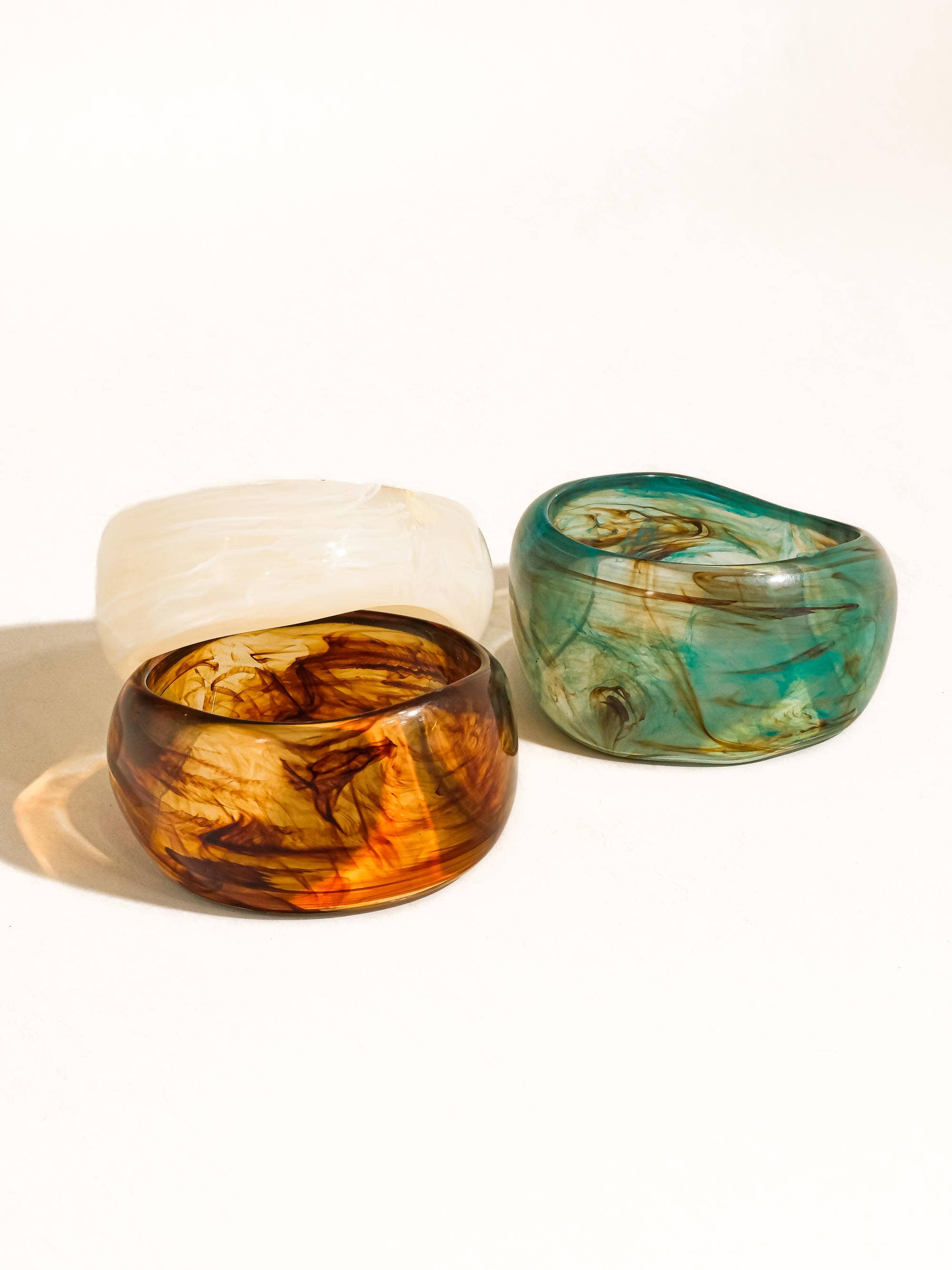 Caelia Modern Bold Statement Resin Bangle: Blue