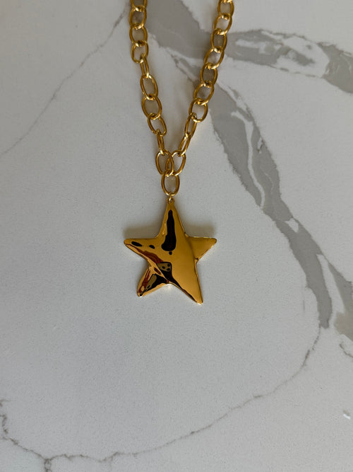 Chansutt Star Necklace