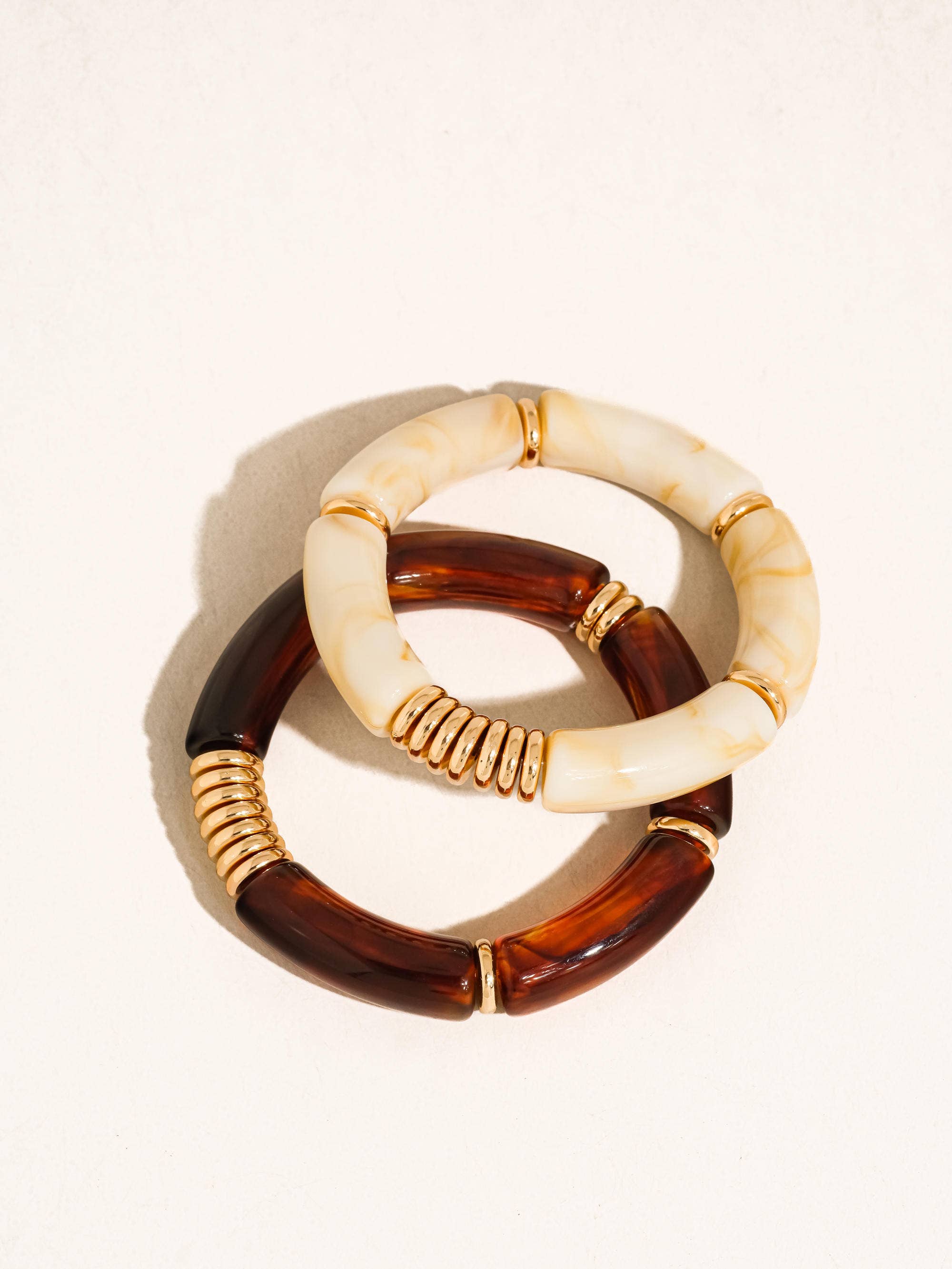 Cove 18K Gold Non-Tarnish Chunky Resin Bangle Set: Brown/Cream