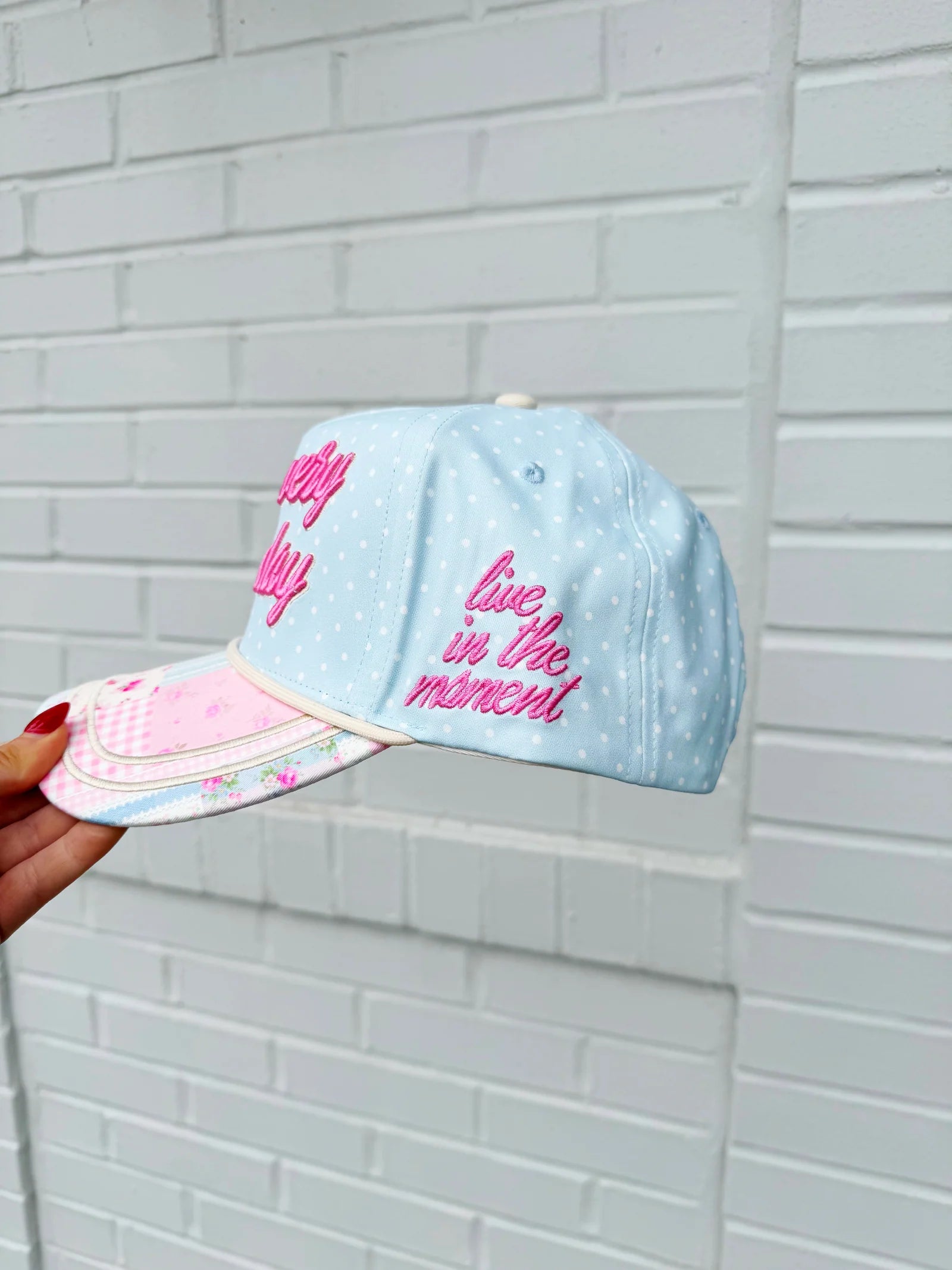 It's A Very Good Day Hat